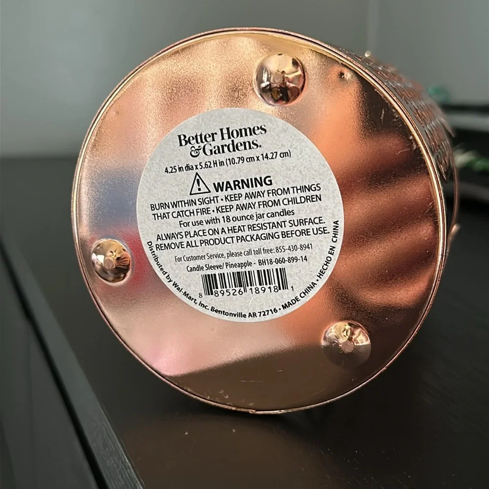 Rose gold metallic pineapple candle holder - Picture 4 of 4